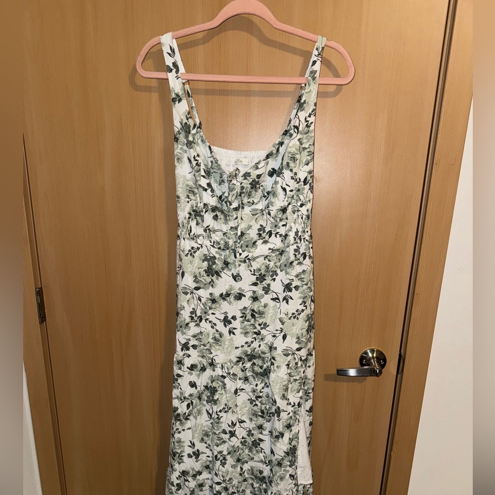 Hollister Green Floral Dress